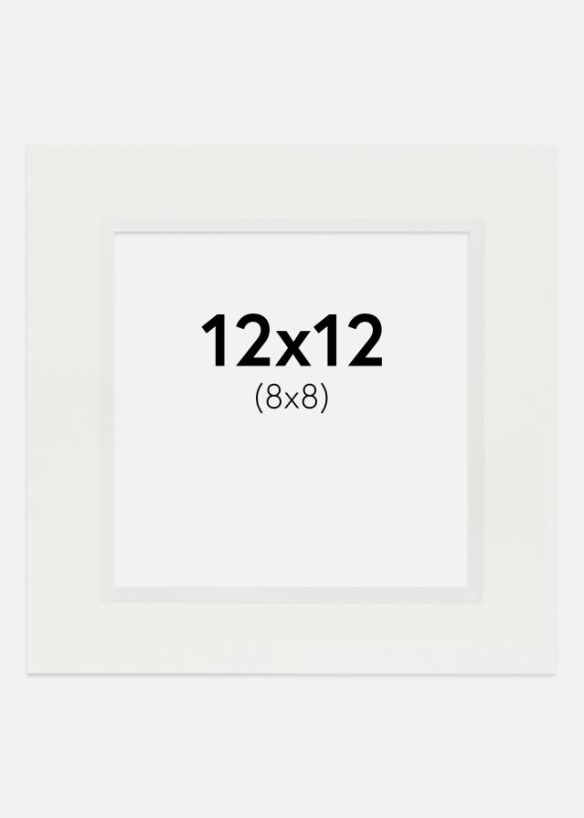 Паспарту бяло 3 mm Бяло ядро 12x12 cm (8x8)