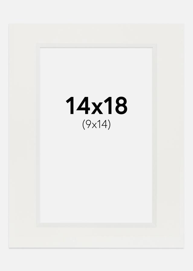 Паспарту бяло 3 mm Бяло ядро 14x18 cm (9x14)