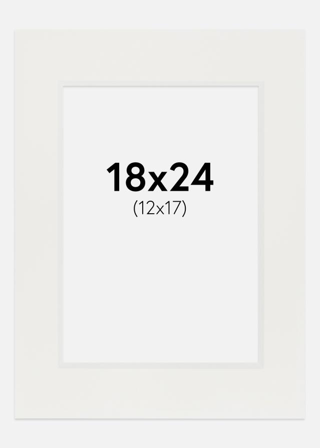 Паспарту бяло 3 mm Бяло ядро 18x24 cm (12x17)