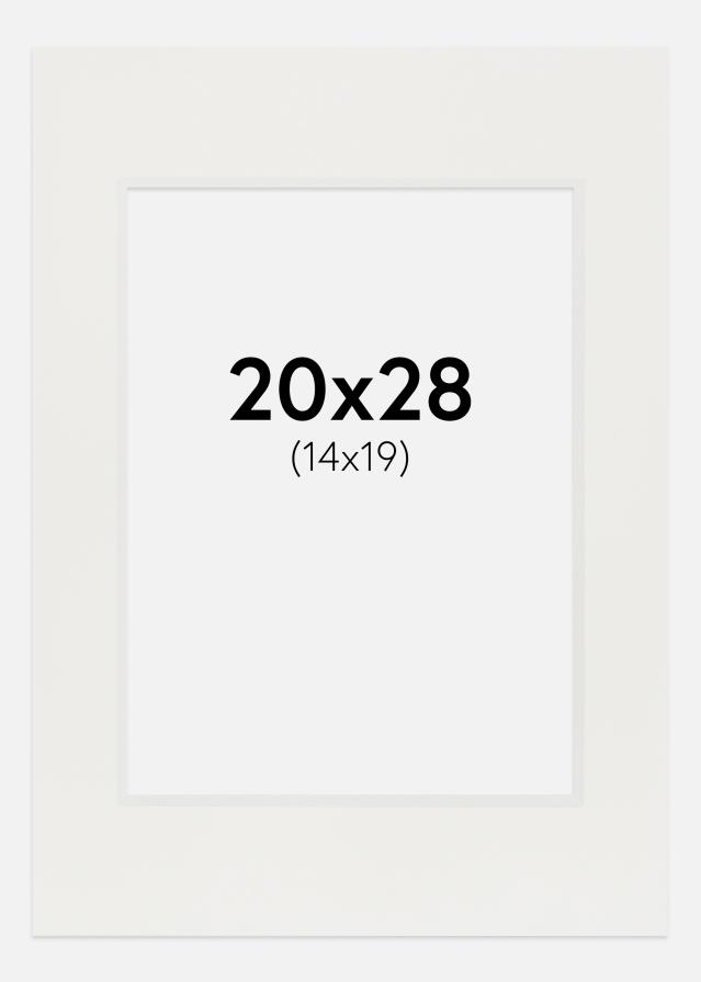 Паспарту бяло 3 mm Бяло ядро 20x28 cm (14x19)