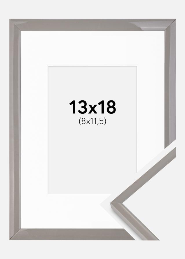 Рамка New Lifestyle земно сиво 13x18 cm - Паспарту Бяло 9x12 cm