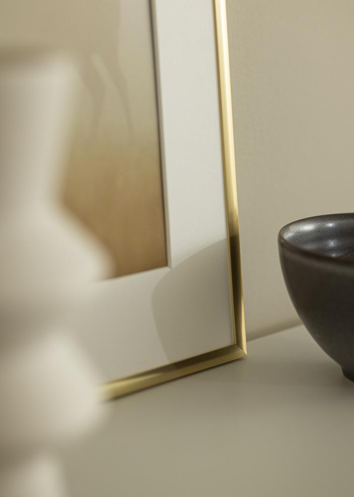 Рамка New Lifestyle злато 60x90 cm - Паспарту Бяло 50x75 cm