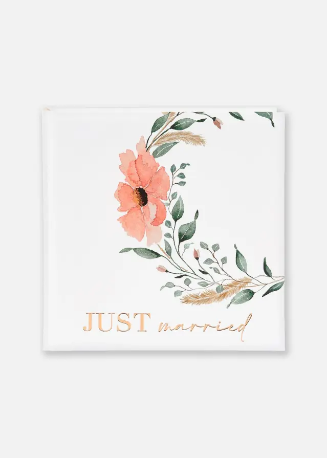 Just married Сватбен албум - 30x31 cm (60 Бели Страници / 30 листа)