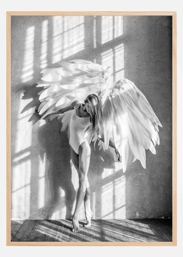 Angel Women Posing II Постер