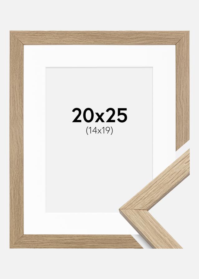 Рамка Стилен Дъб 20x25 cm - Паспарту бяло 15x20 cm
