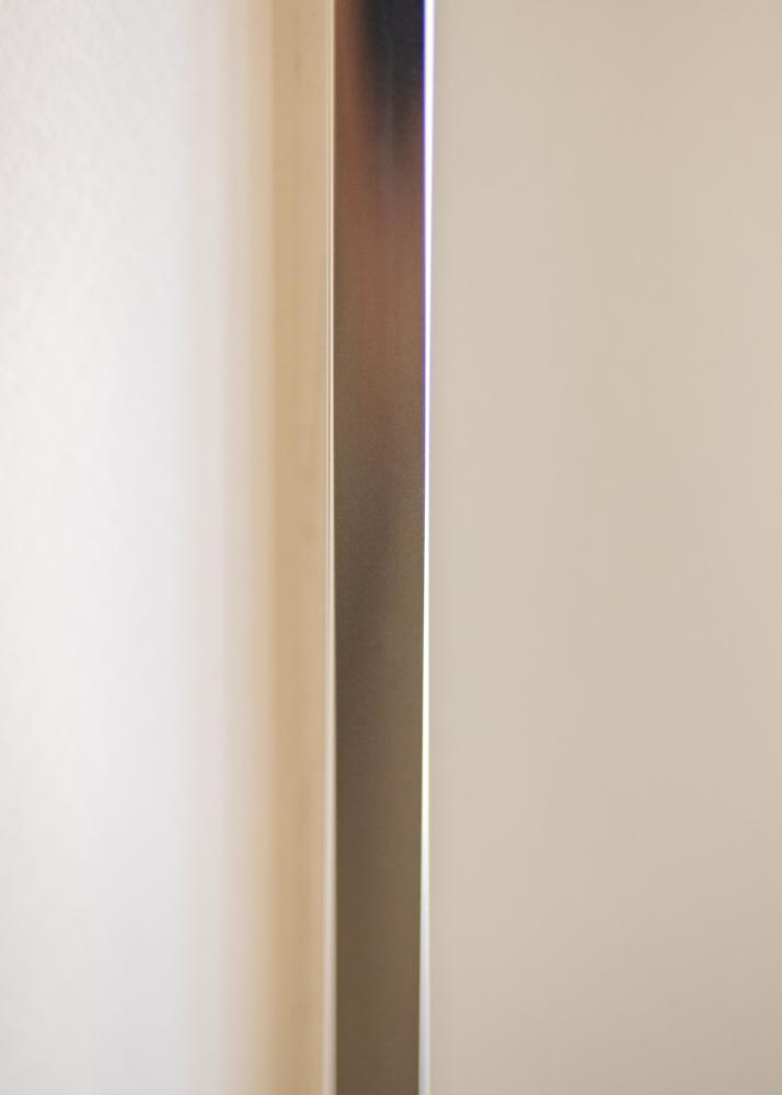 Рамка Nielsen Премиум Alpha Гланцирано Сребро - произволен размер