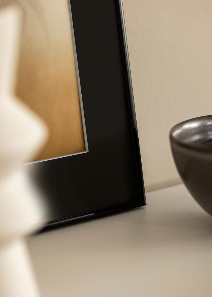 Рамка Visby Черно 30x40 cm - Паспарту Черно 20x28 cm