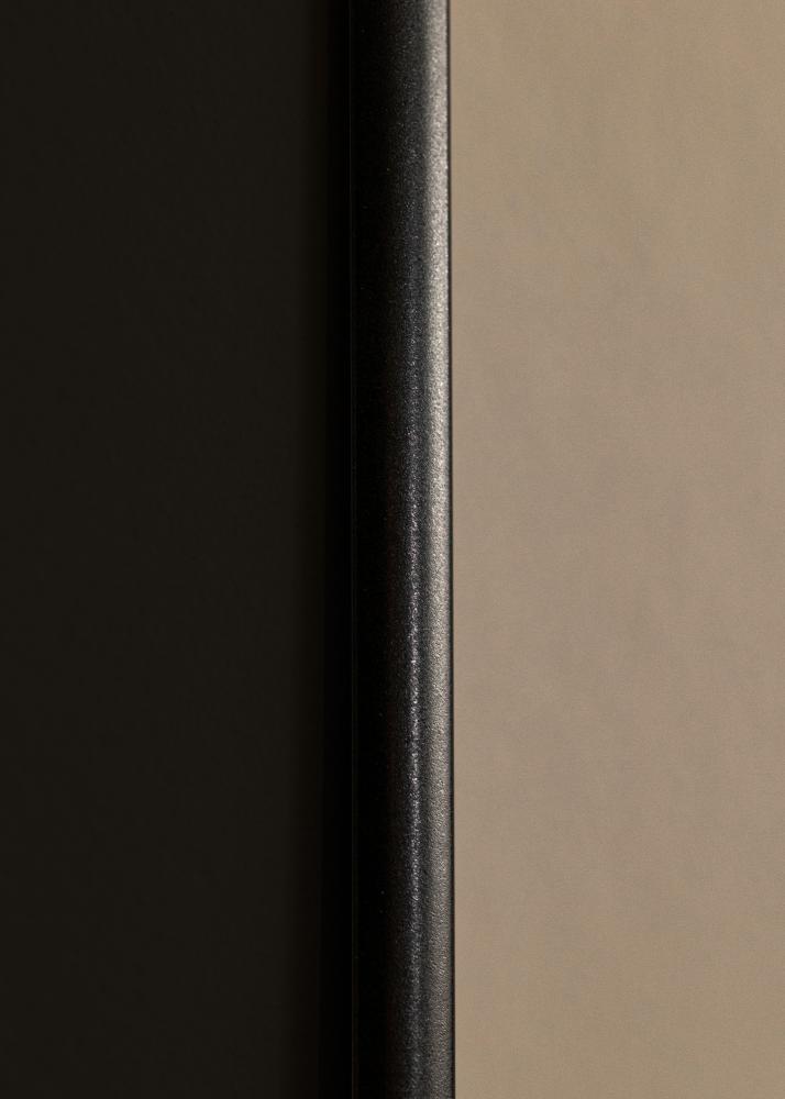 Рамка Visby Черно 30x40 cm - Паспарту Черно 20x28 cm