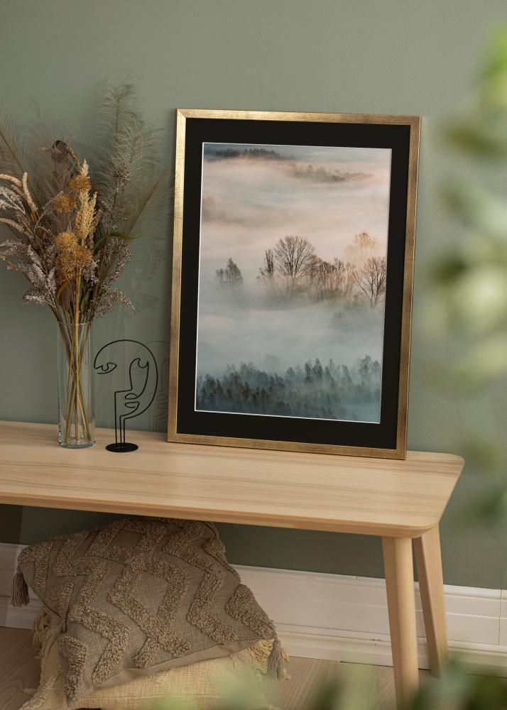 Рамка Стилен Златно 18x24 cm - Паспарту Черно 13x18 cm