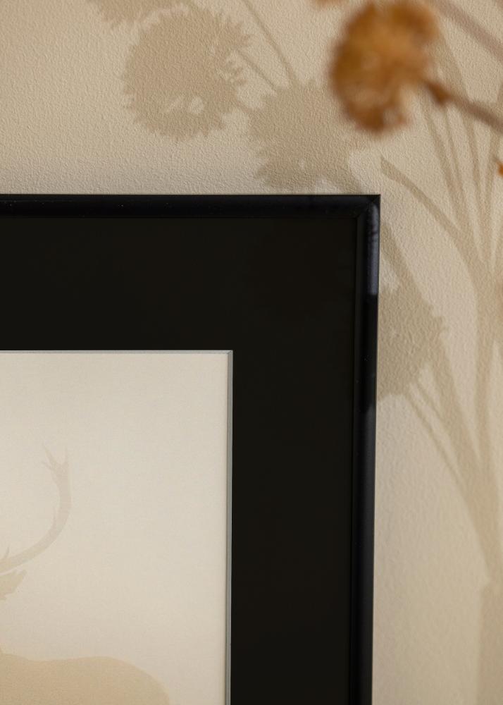 Рамка New Lifestyle Матово черно 30x40 cm - Паспарту Черно 18x27 cm