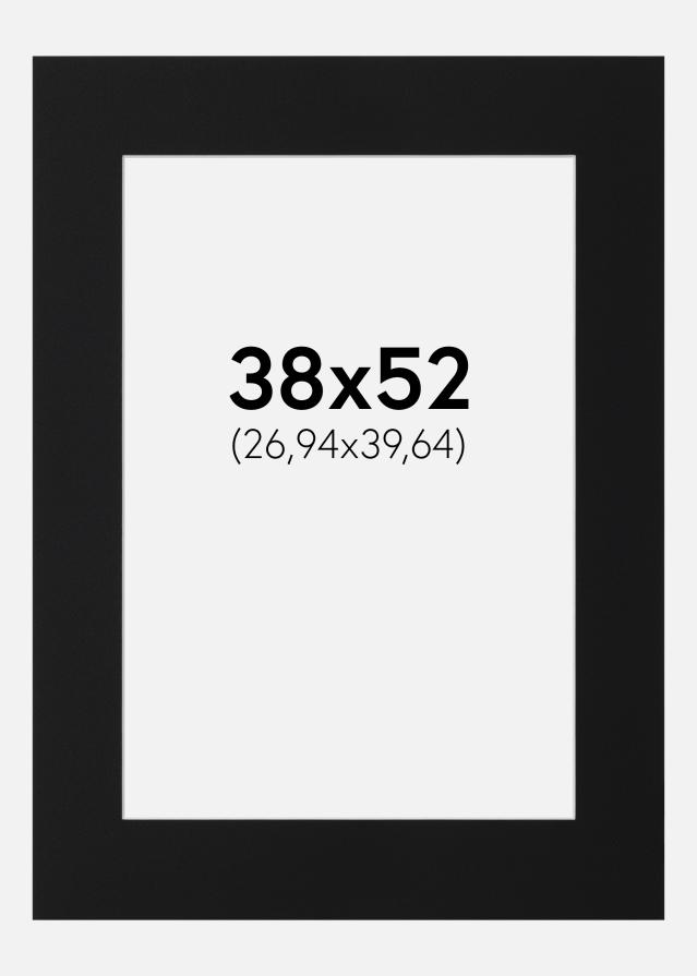 Паспарту Черен Стандарт (Бяло Ядро) 38x52 cm (26,94x39,64)