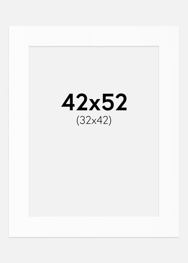 Паспарту Бял Стандарт (Бяло Ядро) 42x52 cm (32x42)