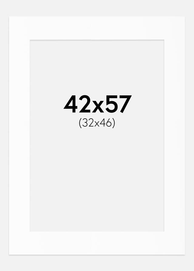 Паспарту Бял Стандарт (Бяло Ядро) 42x57 cm (32x46)