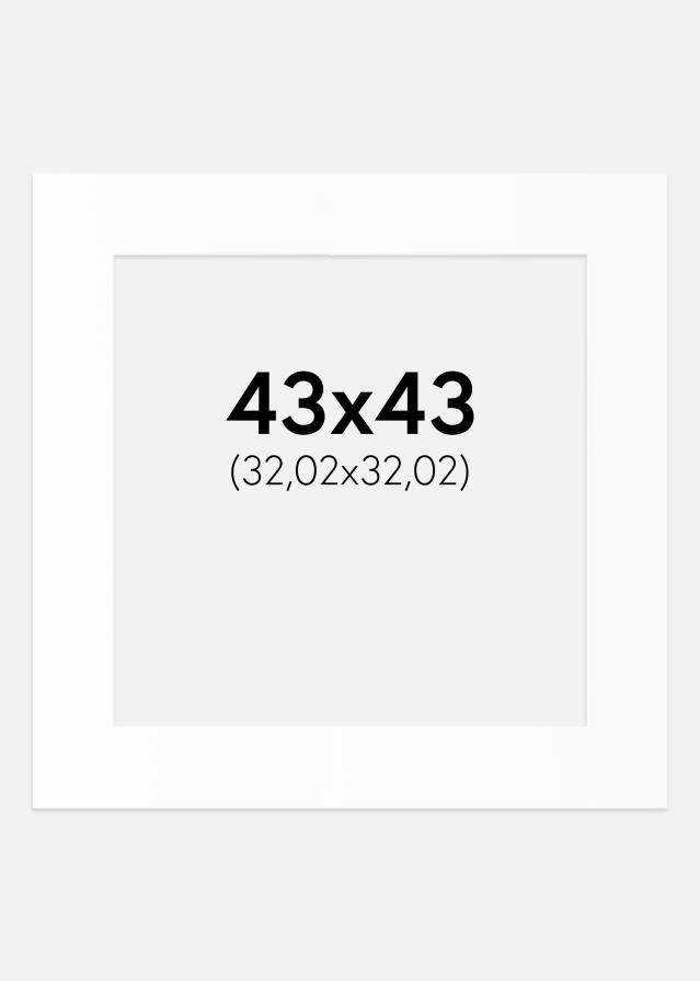 Паспарту Бял Стандарт (Бяло Ядро) 43x43 cm (32,02x32,02)