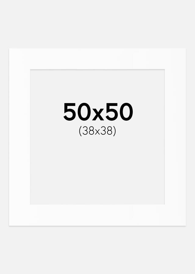 Паспарту Бял Стандарт (Бяло Ядро) 50x50 cm (38x38)