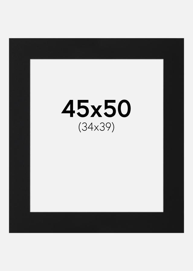 Паспарту Черен Стандарт (Бяло Ядро) 45x50 cm (34x39)