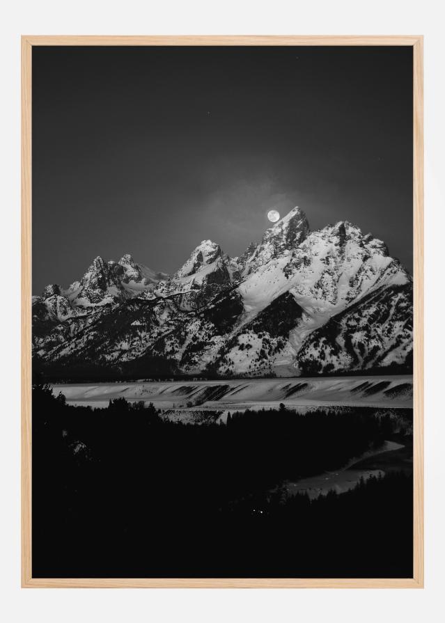Full Moon Sets in the Teton Mountain Range Постер