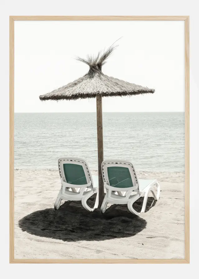 Sunbeds Постер