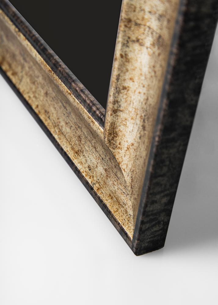 Рамка Saltsjöbaden Антично злато 20x25 cm - Паспарту Черно 13x19,5 cm