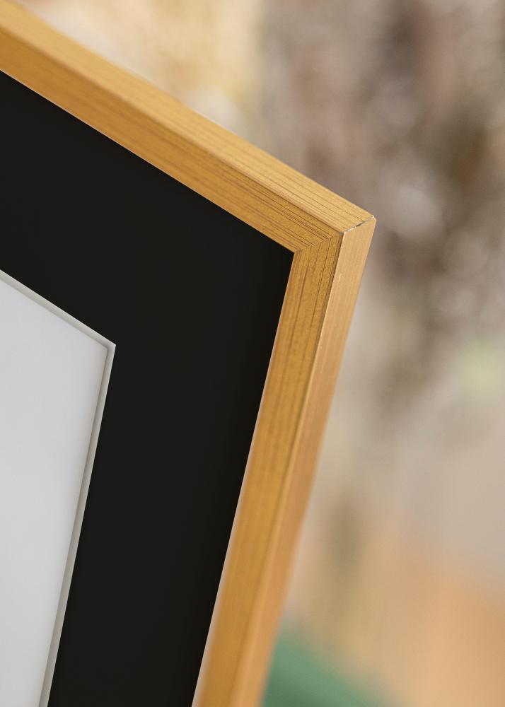Рамка Edsbyn Златно 30x40 cm - Паспарту Черно 8x12 inches