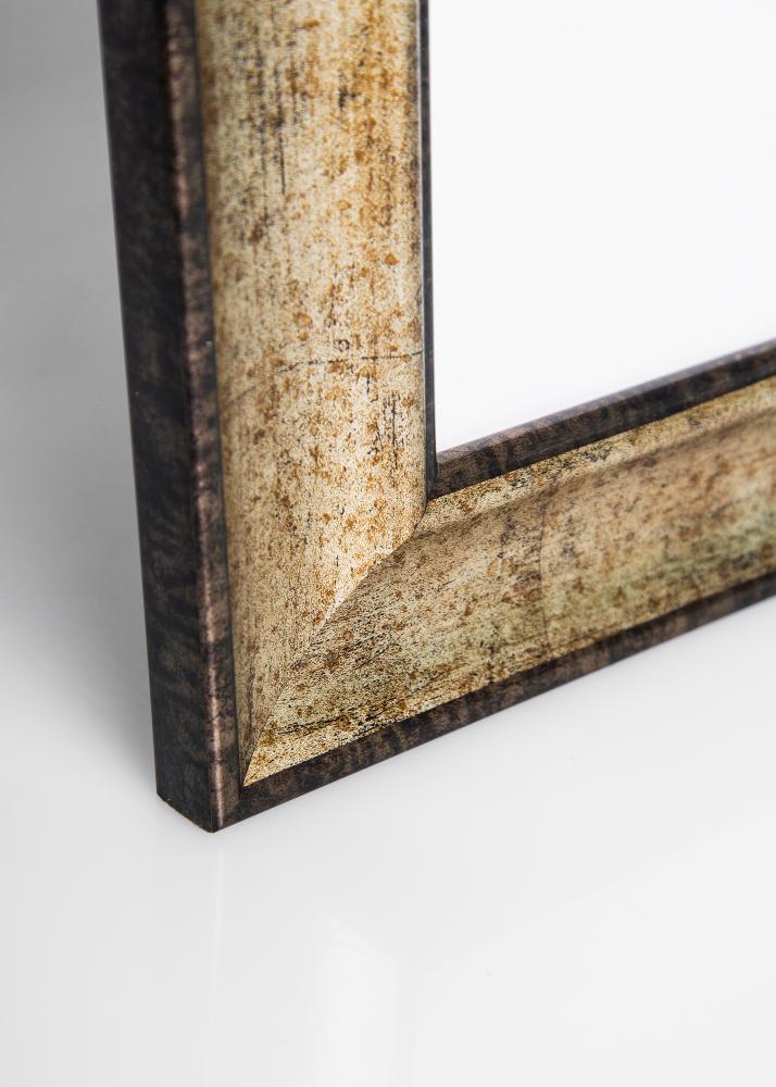 Рамка Saltsjöbaden Антично злато 20x25 cm - Паспарту Черно 13x19,5 cm