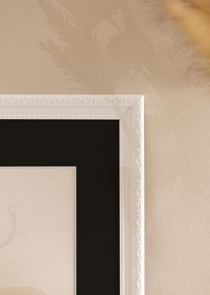 Рамка Abisko бяло 24x30 cm - Паспарту Черно 18x24 cm