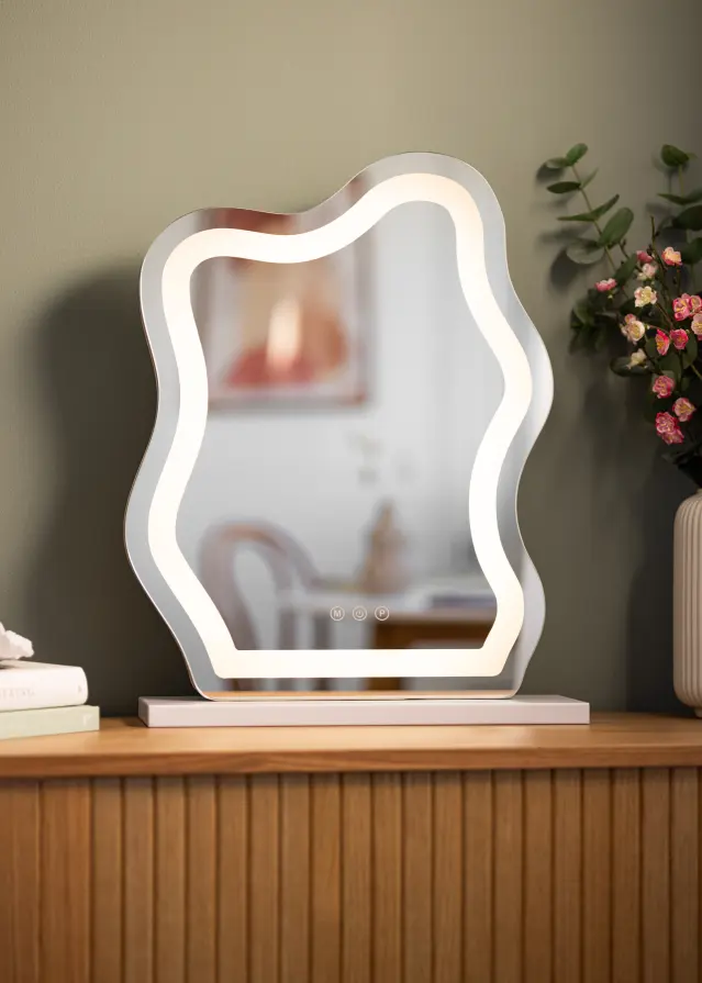 KAILA Огледало за грим Coral LED 40х50 см