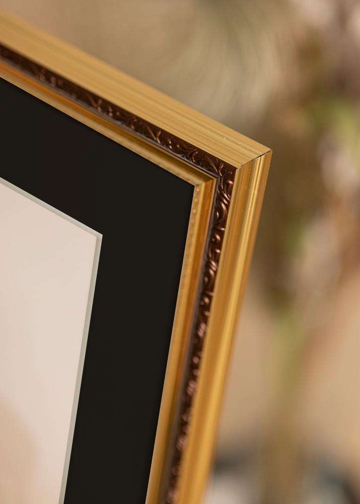 Рамка Abisko Златно 40x50 cm - Паспарту Черно 29,7x42 cm (A3)