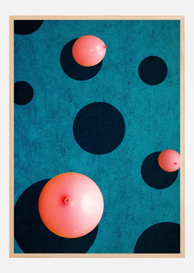 Three balloons Постер