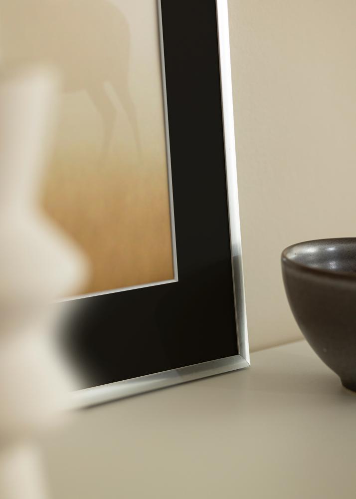 Рамка New Lifestyle Сребро 30x40 cm - Паспарту Черно 18x27 cm