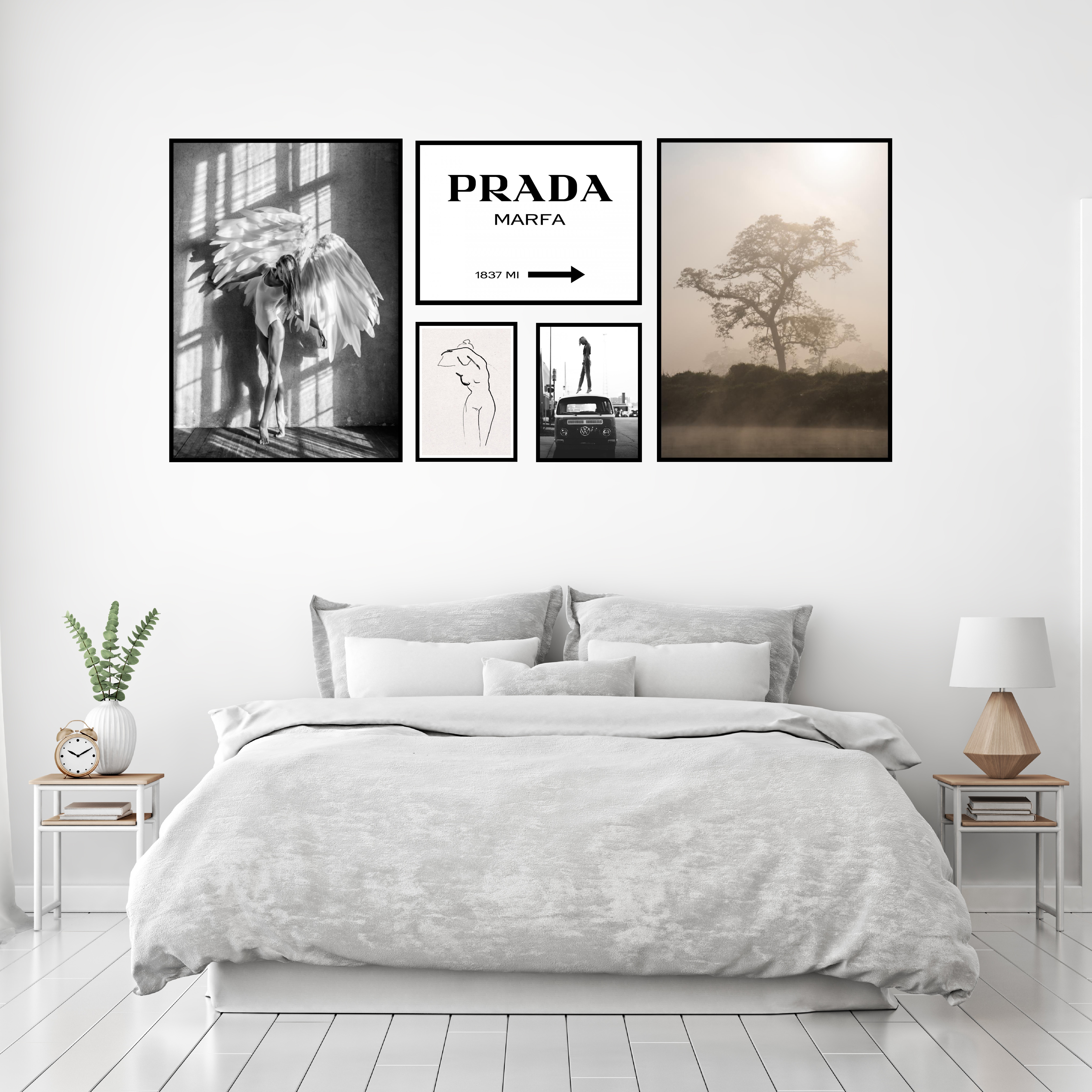 Стена с картини изравнени външни ръбове