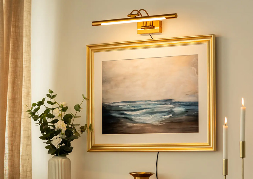 Осветление за картини